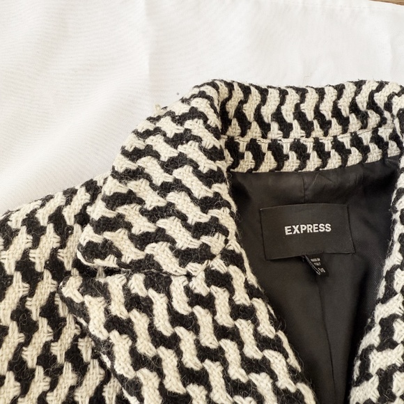 express houndstooth double breasted belted wool coat - Picture 6 of 8